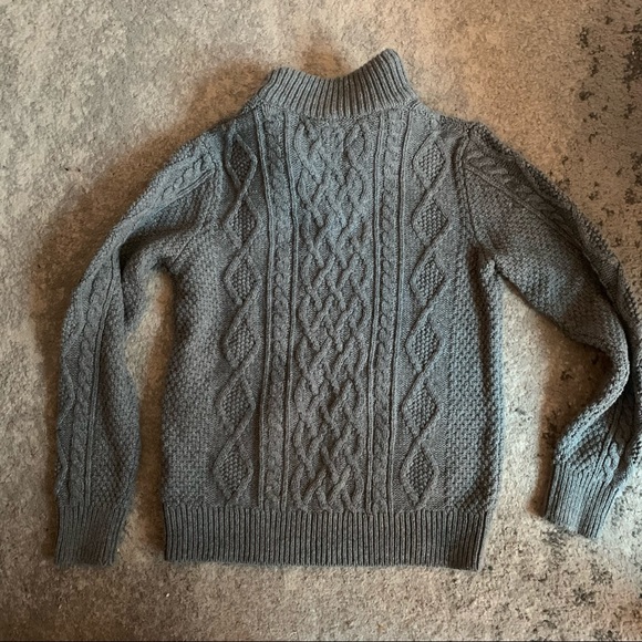 Boys XL GAP Grey knit sweater with wood look buttons and fleece inner collar - Picture 3 of 3